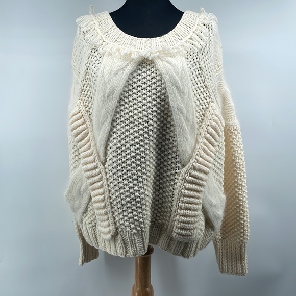 Nine West cream wool blend chunky knit sweater boho fringe sweater sz lg - Picture 5 of 12
